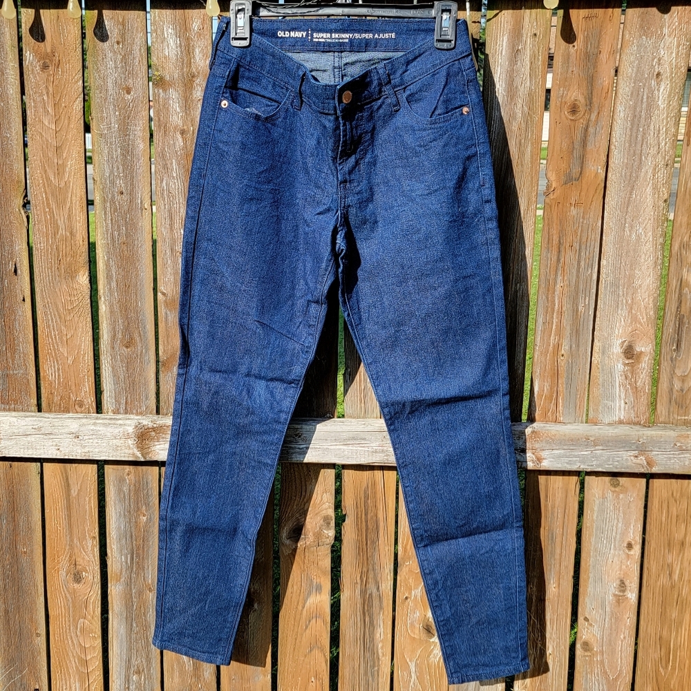 Old Navy Super Skinny Jeans